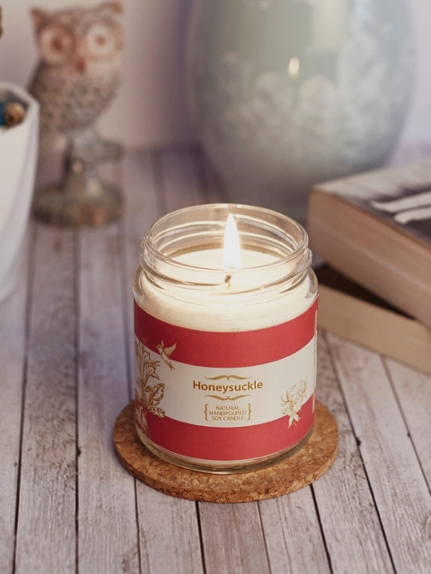

Resonance White Honeysuckle Scented Candle