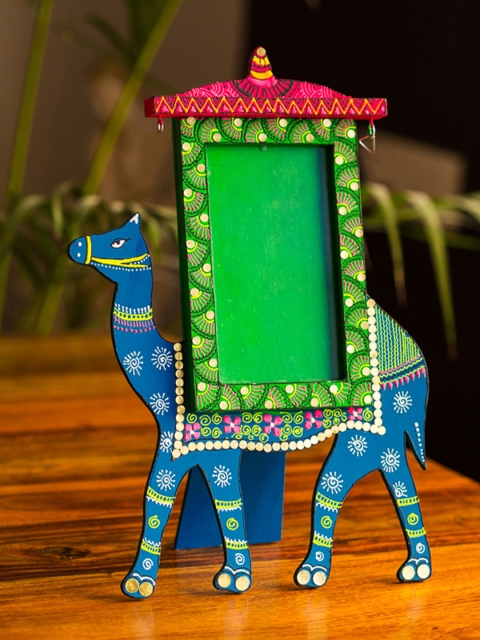 

ExclusiveLane Green & Blue Handpainted Photo Frame
