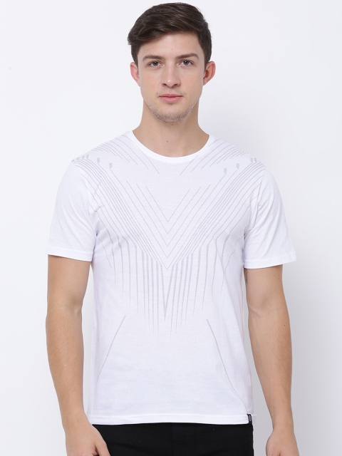 

LOCOMOTIVE Men White Striped Round Neck T-shirt