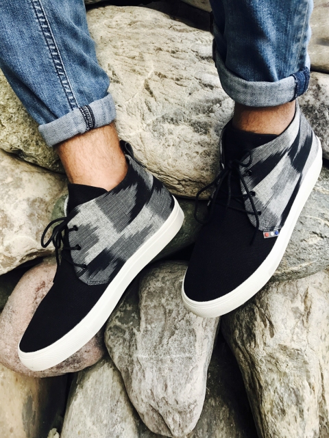 

Pepsi Men Black & Grey Ltd Edition Ikat Sneakers