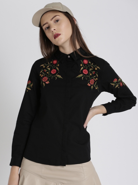 

Chemistry Women Black Regular Fit Self Design Casual Shirt