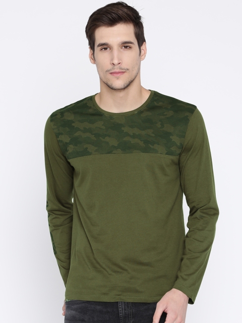 

Ecko Unltd Men Olive Green Solid Round Neck T-shirt