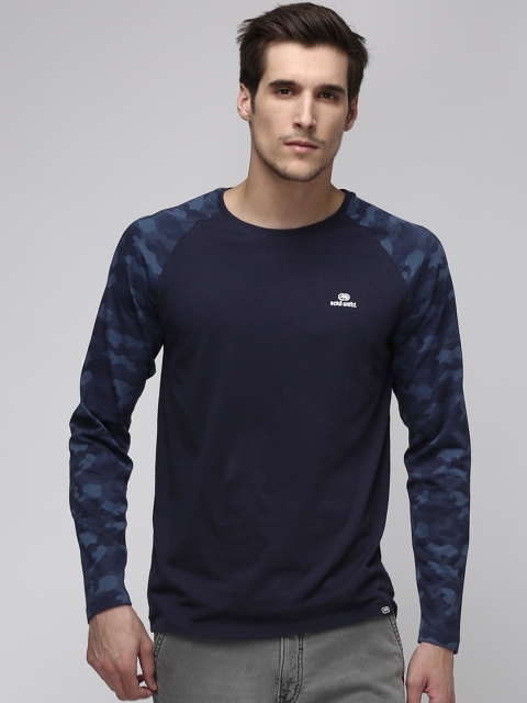 

Ecko Unltd Men Navy Blue Solid Round Neck T-Shirt