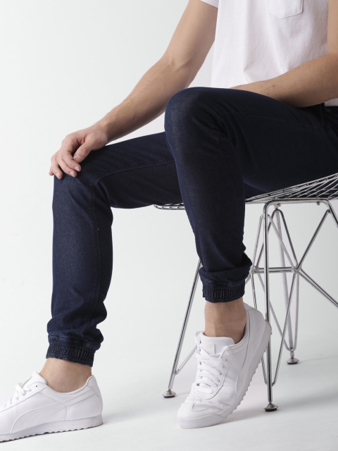 

Mast & Harbour Men Blue Regular Fit Mid-Rise Clean Look Stretchable Joggers