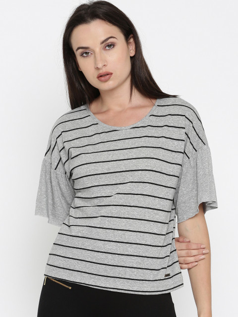 

Roadster Women Grey Striped Boxy Top