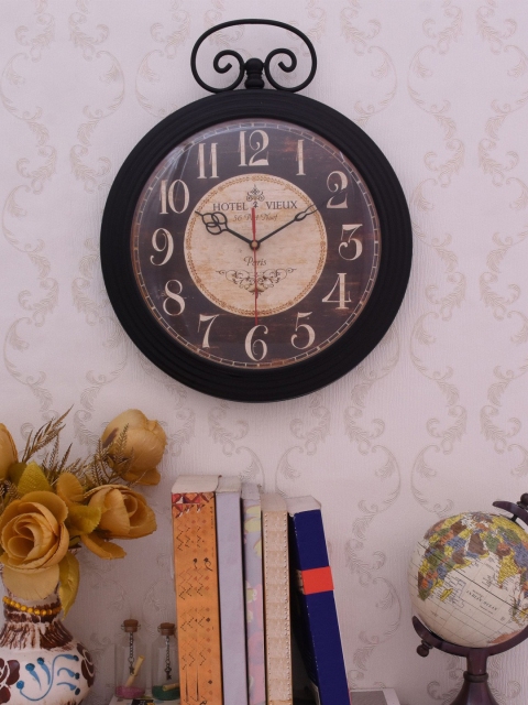 

Home Sparkle Brown Dial Analogue 38 cm x 30 cm Wall Clock