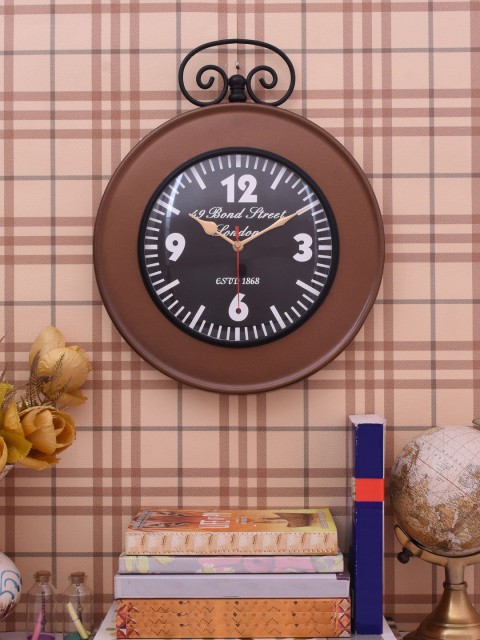 

Home Sparkle Black Dial Analogue 38 cm x 30 cm Wall Clock