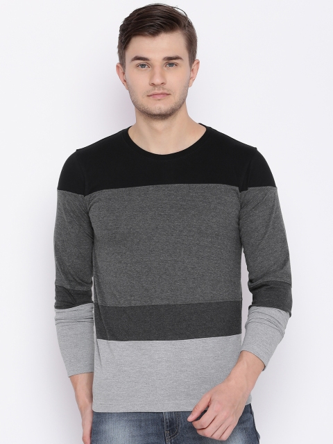 

American Crew Men Black Colourblocked Round Neck T-shirt