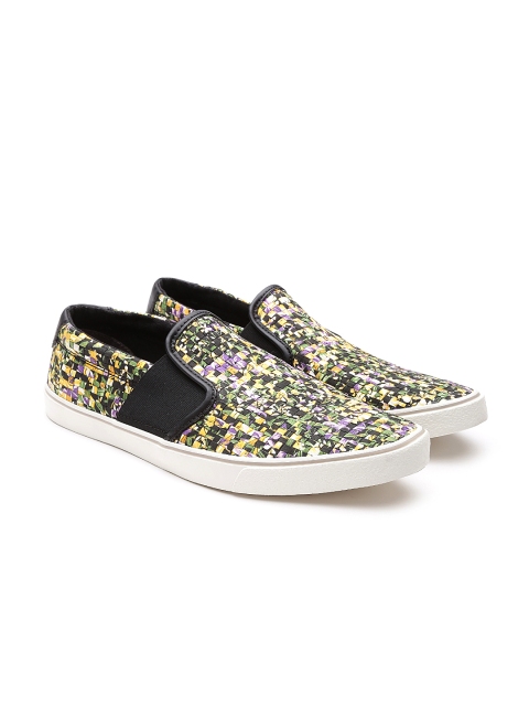 

Clarks Men Multicoloured Printed Slip-On Sneakers, Black