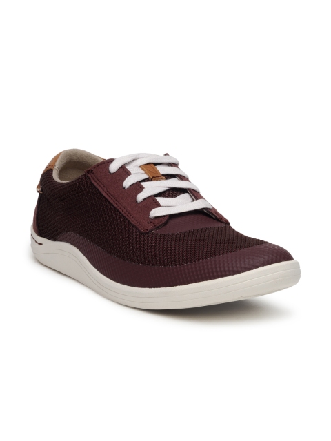 

Clarks Men Burgundy Sneakers