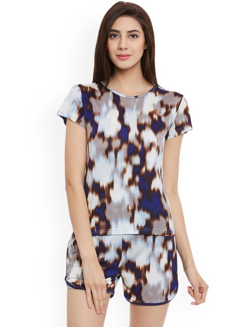 

Clovia Women Blue Printed Lounge Set LS0117P08XL