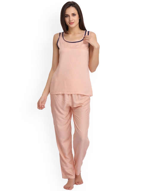 

Clovia Peach-Coloured Lounge Set LS0187P22