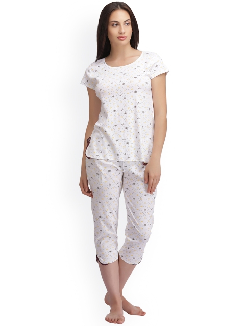 

Clovia White Printed Lounge Set LS0196P18