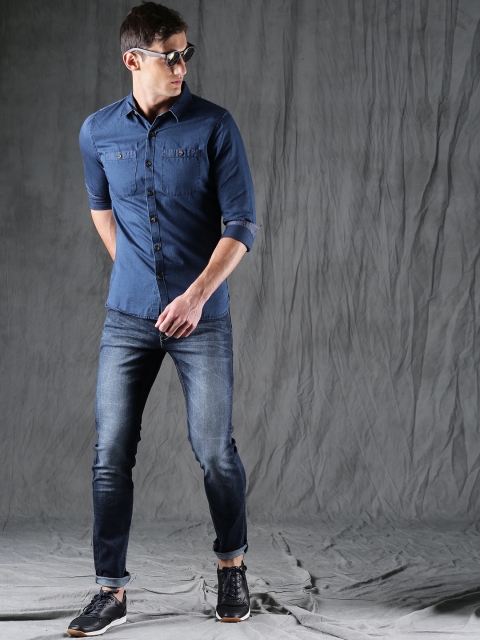 

WROGN Men Blue Slim Fit Solid Casual Shirt