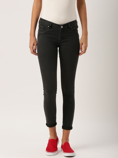 

Ms.Taken By Kriti Sanon Black Jeggings