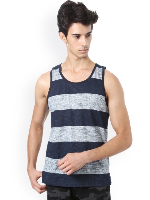 

People Men Navy & Grey Striped Round Neck T-shirt, Navy blue
