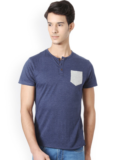

People Men Blue Solid Henley Neck T-shirt
