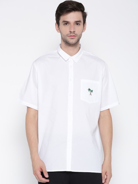 

FOREVER 21 Men White Regular Fit Solid Casual Shirt