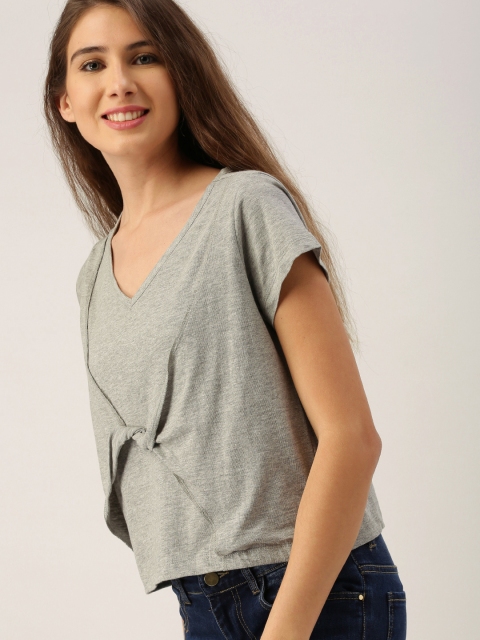 

DressBerry Women Grey Solid V-Neck T-shirt