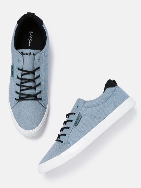 

Mast & Harbour Men Blue Sneakers