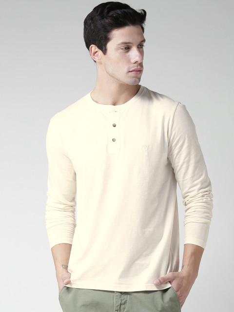 

Aeropostale Men Cream-Coloured Solid Henley Neck T-shirt