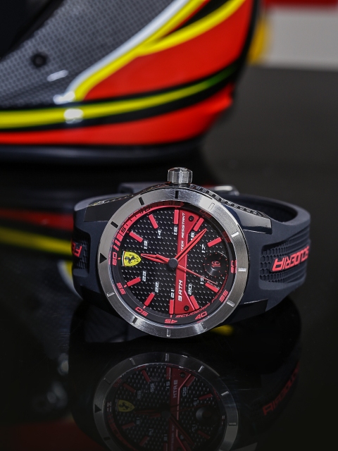 

SCUDERIA FERRARI Redrev T Men Black Analogue Watch 0830253_OR