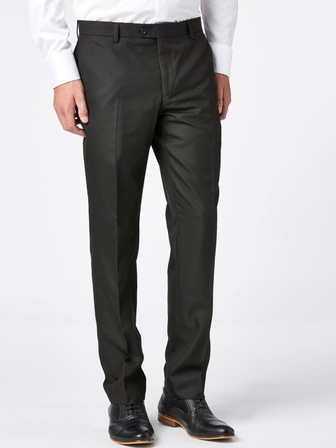 

next Men Black Regular Fit Solid Regular Trousers