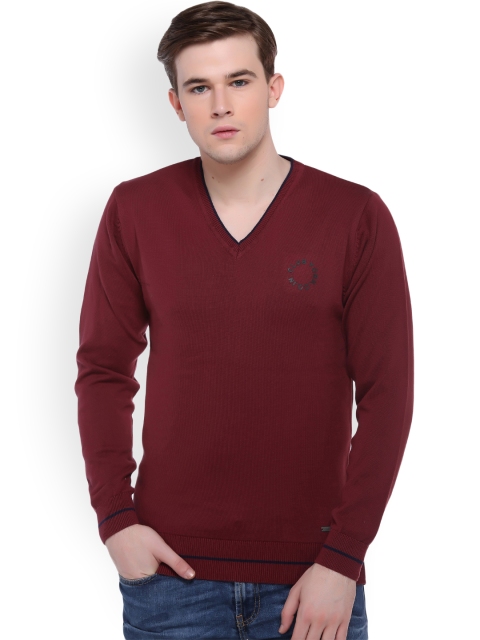 

Club York Men Maroon Solid Pullover