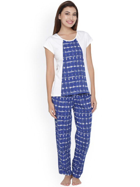 

Clovia White & Blue Printed Lounge Set LS0216P08