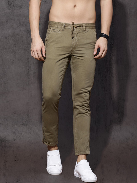 

Roadster Men Olive Green Slim Fit Solid Ankle-Length Trousers