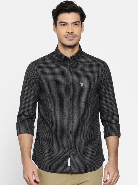 

U.S. Polo Assn. Men Black Tailored Fit Checked Casual Shirt