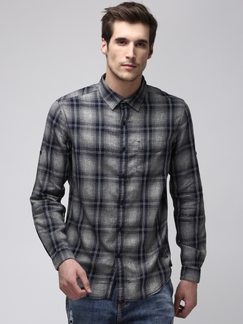 

Ecko Unltd Men Grey & Navy Blue Slim Fit Checked Casual Shirt