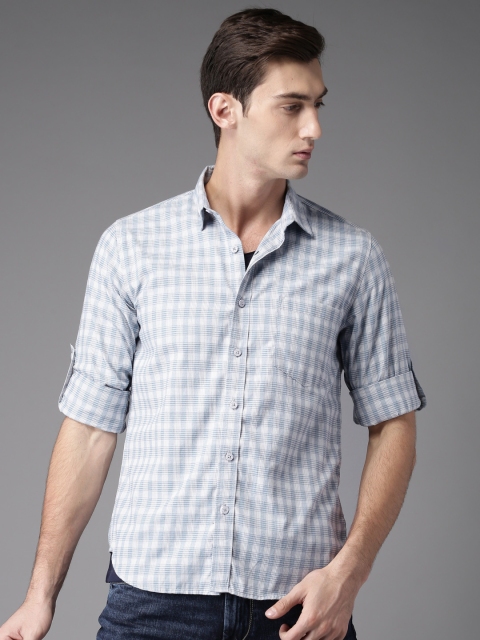 

HERE&NOW Men Blue & Off-White Regular Fit Checked Casual Shirt