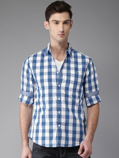 

Moda Rapido Men Blue & White Regular Fit Checked Casual Shirt