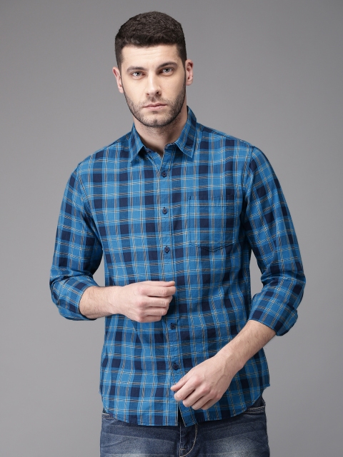 

Moda Rapido Men Blue Checked Casual Shirt