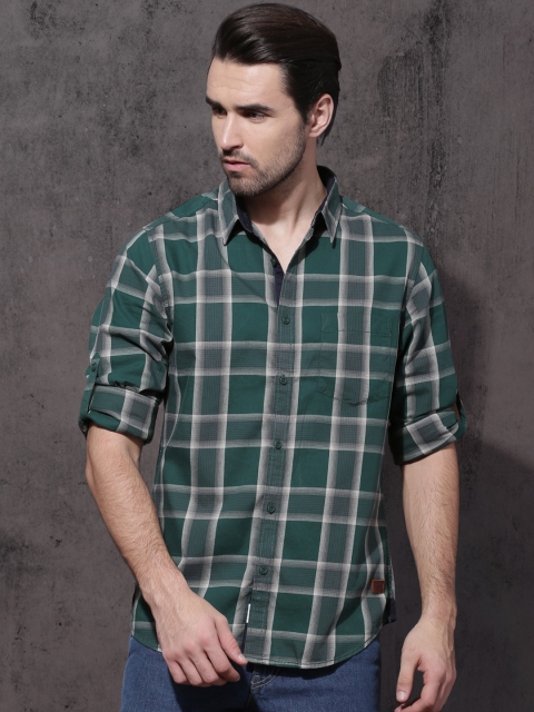 

Roadster Men Green & Beige Slim Fit Checked Casual Shirt