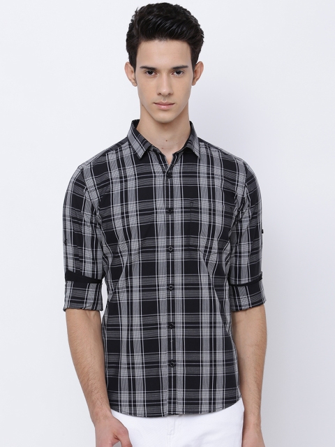 

HIGHLANDER Men Black & White Slim Fit Checked Casual Shirt