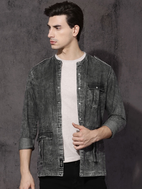 

Roadster Men Charcoal Grey Regular Fit Faded Denim Casual Shirt