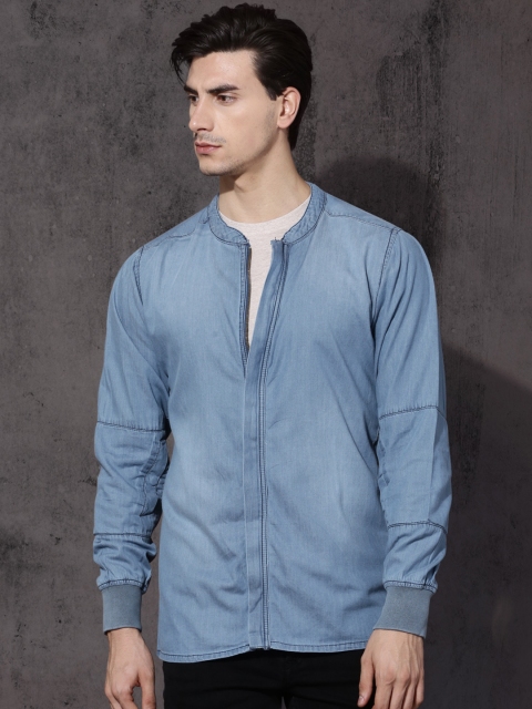 

Roadster Men Blue Regular Fit Faded Casual Shirt