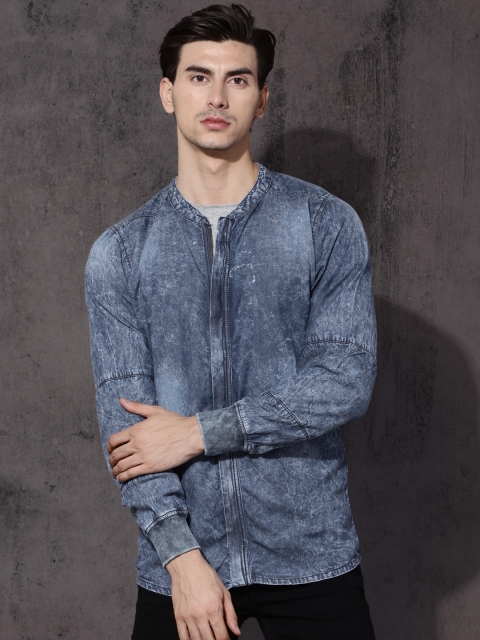 

Roadster Men Blue Regular Fit Faded Casual Shirt