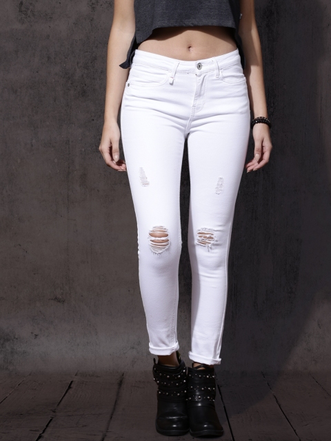 

Roadster Women White Slim Fit Mid-Rise Mildly Distressed Stretchable Jeans