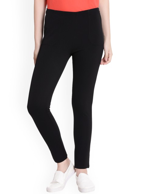 

United Colors of Benetton Black Ankle-Length Leggings