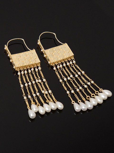 

Studio Voylla Dear Daisy Gold-Toned Contemporary Drop Earrings