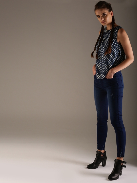 

Flying Machine Women Blue Printed Top