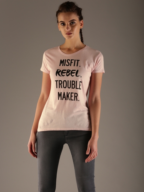 

Flying Machine Women Pink Printed Round Neck T-shirt