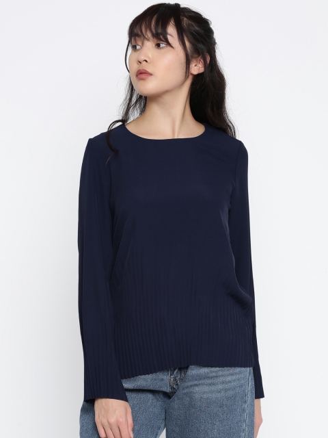 

Deal Jeans Women Navy Blue Solid Top