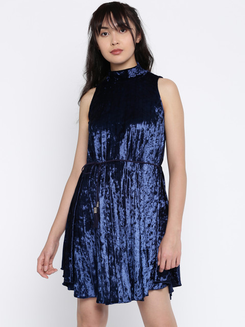 

Deal Jeans Women Blue Solid Velvet A-Line Dress