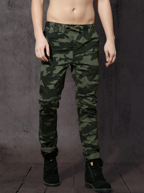 

Roadster Men Olive Green & Brown Slim Fit Camouflage Printed Chinos