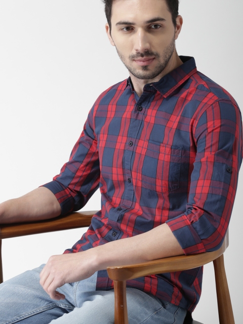 

HIGHLANDER Men Navy & Red Slim Fit Checked Casual Shirt, Navy blue