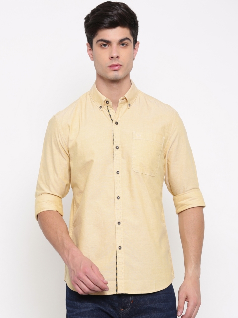 

Lee Men Cream-Coloured Slim Fit Solid Casual Shirt